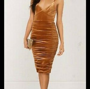 BRAND NEW Velvet Midi Dress